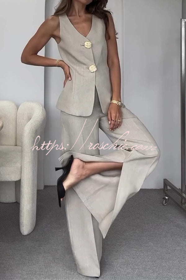 Well Tailored Pants with a Graceful Silhouette