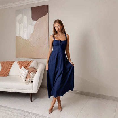 Classic Vintage Dress with a Flattering Fit