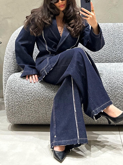 Well Tailored Pants with a Graceful Silhouette