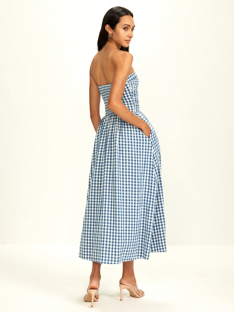 Polished Dress with an Effortless Classic Look