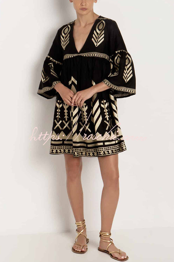 Gracefully Styled Dress for Any Occasion