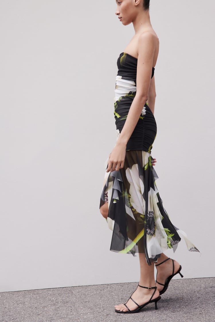 A Vintage Style Dress with Delicate Timeless Details