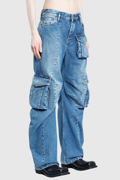 Effortlessly Elegant Garment with a Timeless Design
