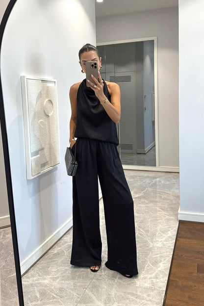 A Vintage Style Pants with Delicate Timeless Details
