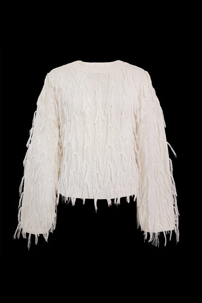 Well Tailored Sweater with a Graceful Silhouette