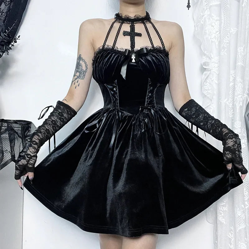 Classic Vintage & Enduringly Stylish Dress