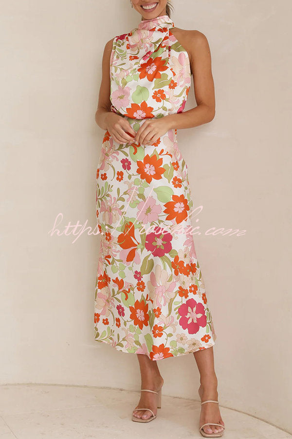 Classic Vintage & Enduringly Stylish Dress