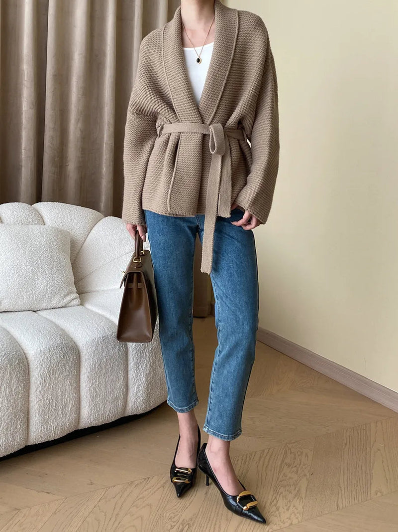 Classic Vintage & Enduringly Stylish Cardigan