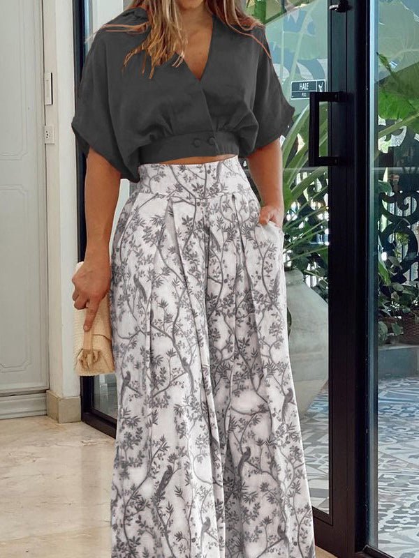 Elegantly Styled Pants for Everyday Wear