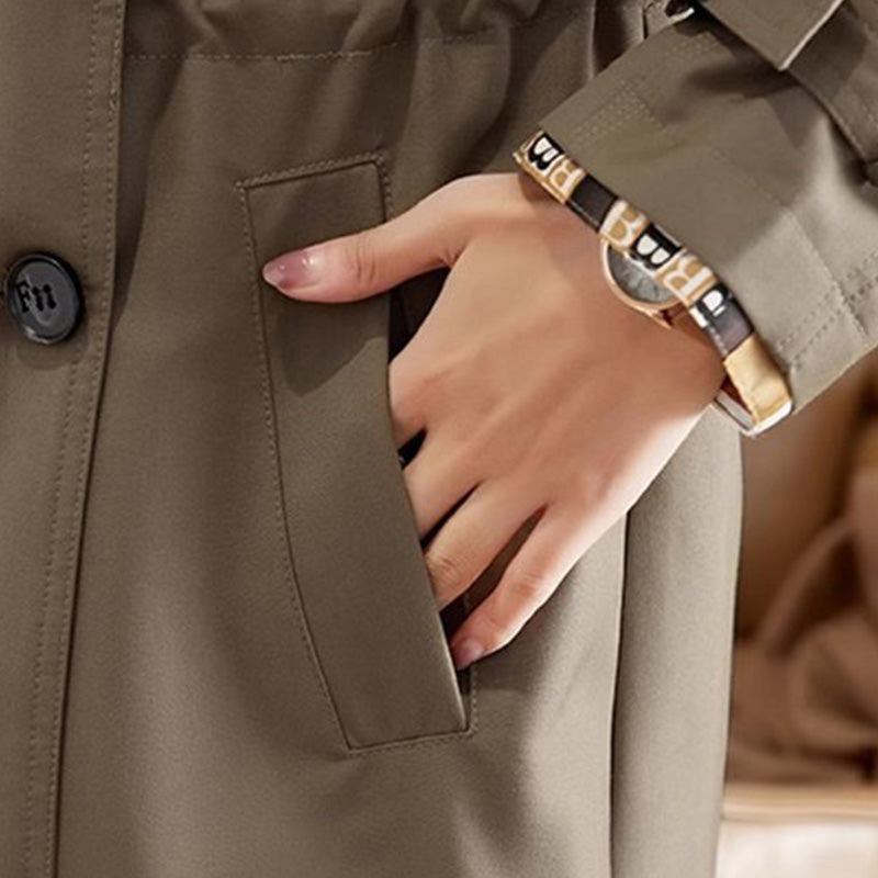 Beautifully Finished Coat in a Timeless Design