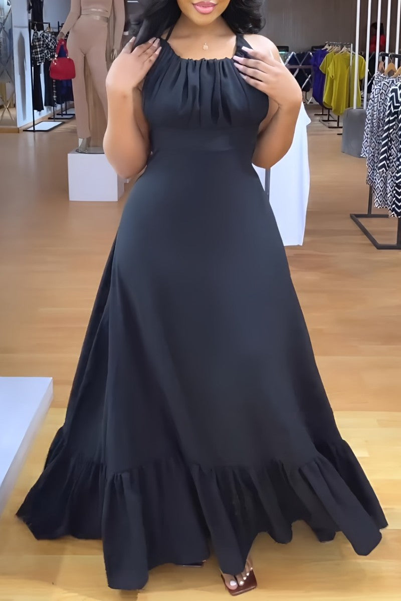 Beautifully Finished Dress in a Timeless Design