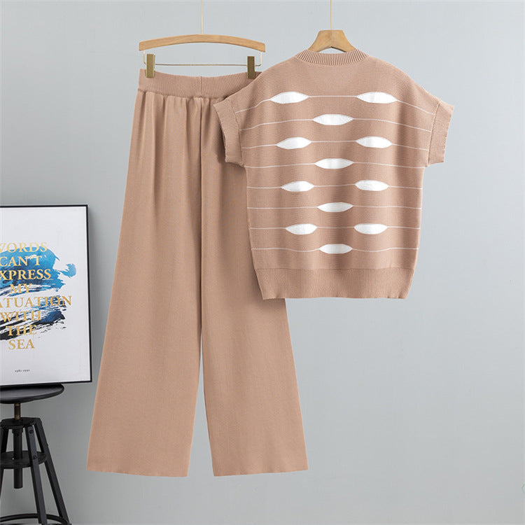 Well Tailored Garment with a Graceful Silhouette