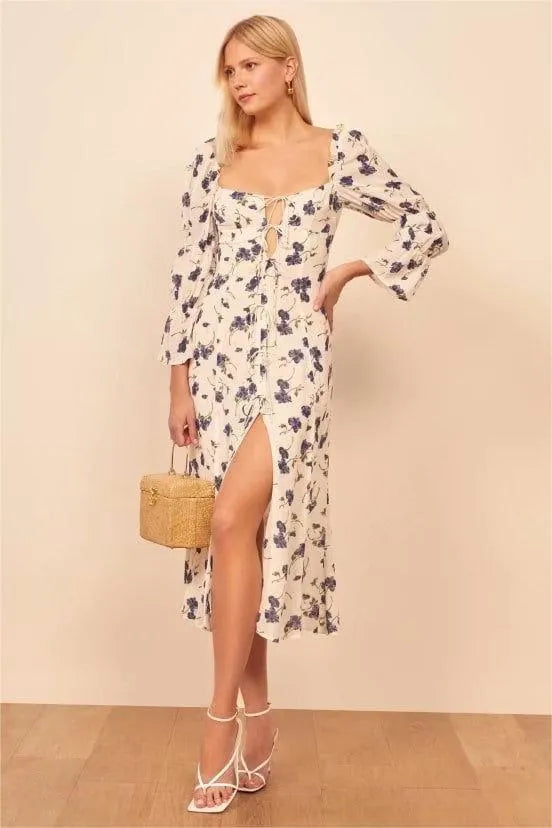 Sophisticated Dress with a Clean Classic Look
