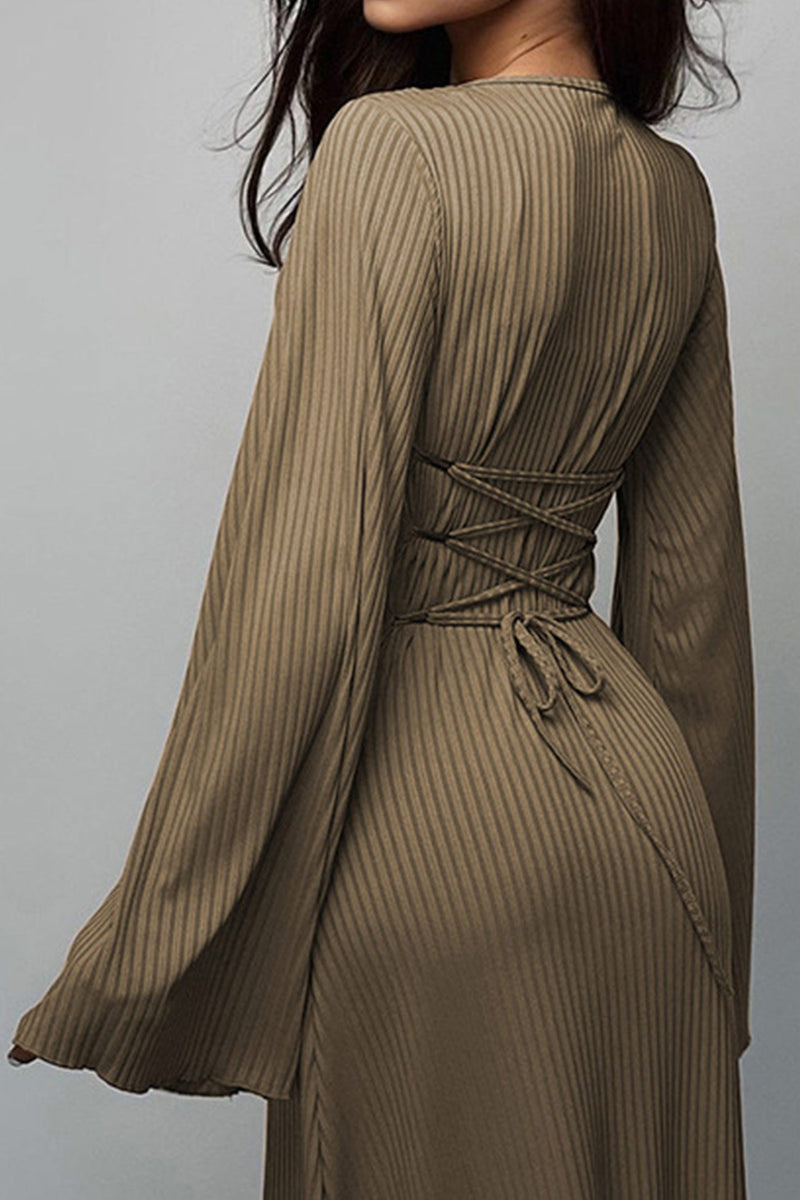 Polished Dress with an Effortless Classic Look