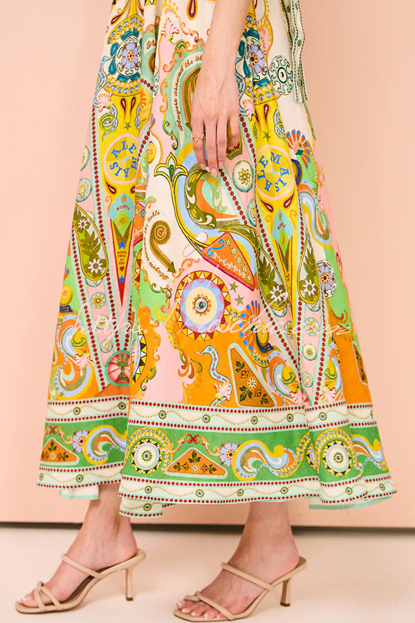 Gracefully Styled Dress for Any Occasion