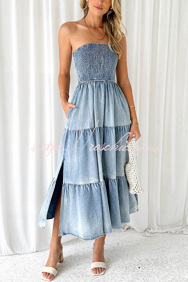Beautifully Finished Dress in a Timeless Design