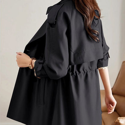 Beautifully Finished Coat in a Timeless Design