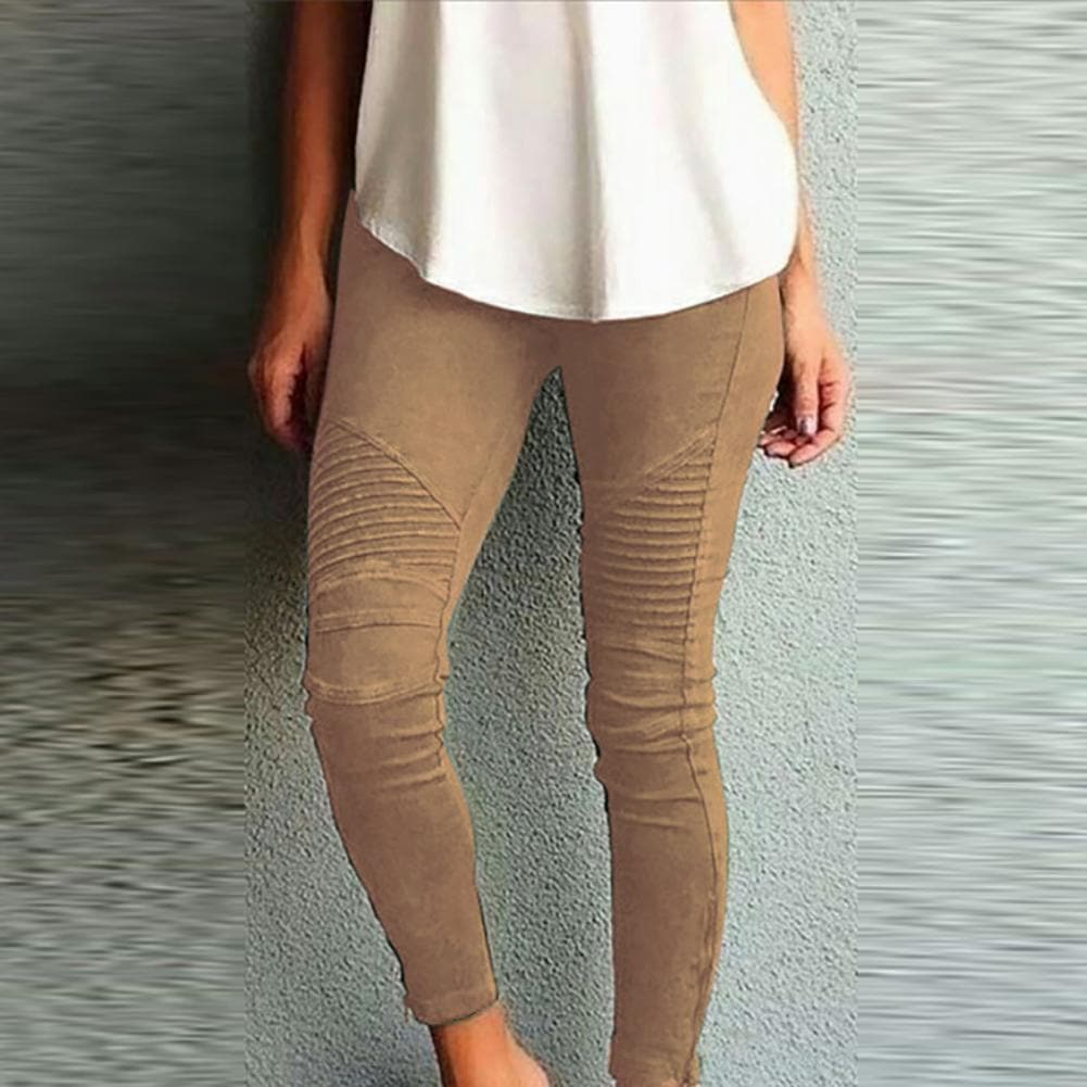 Classic Vintage Pants with a Flattering Fit