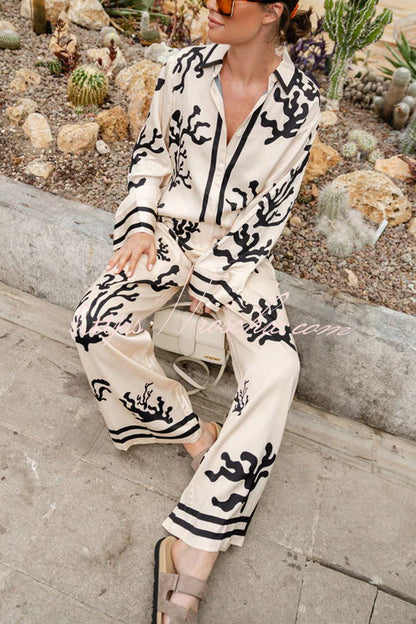 Classic Vintage Pants with a Flattering Fit