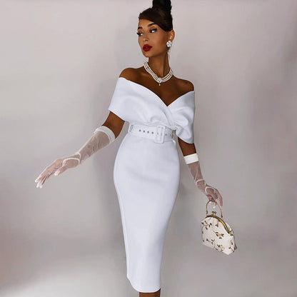 Classic Vintage Dress with a Flattering Fit