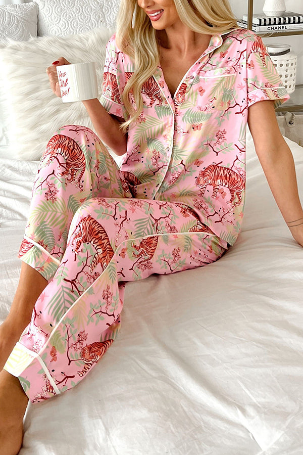A Vintage Style Pants with Delicate Timeless Details