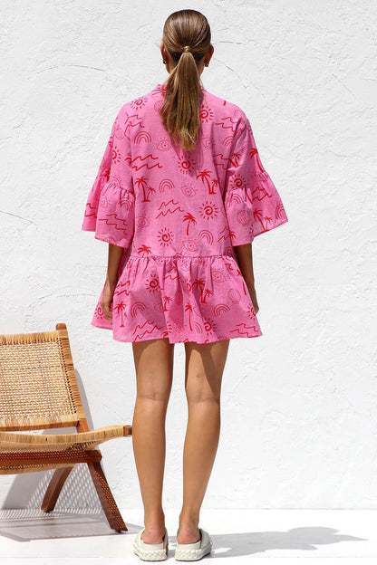 Beautifully Crafted Dress in a Classic Style