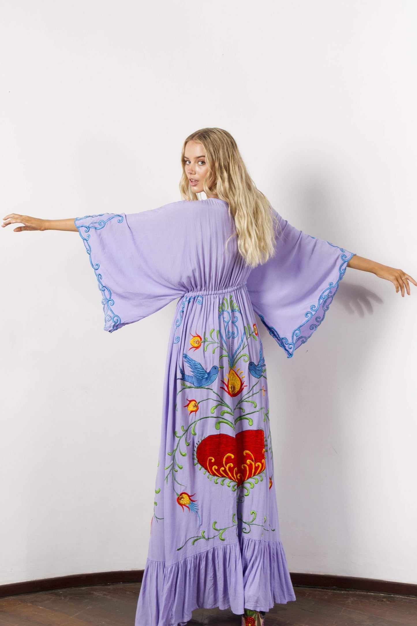 Classic Vintage & Enduringly Stylish Dress