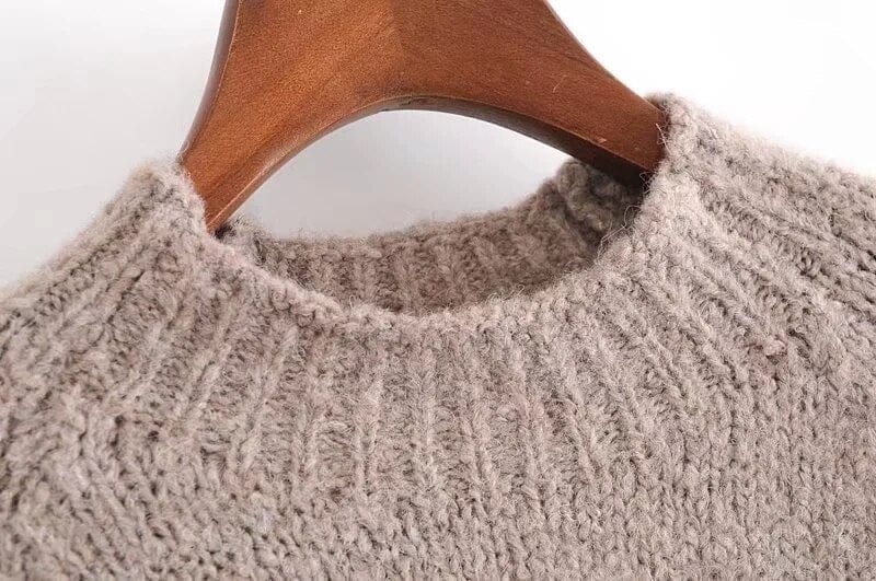 Elegantly Styled Sweater for Everyday Wear