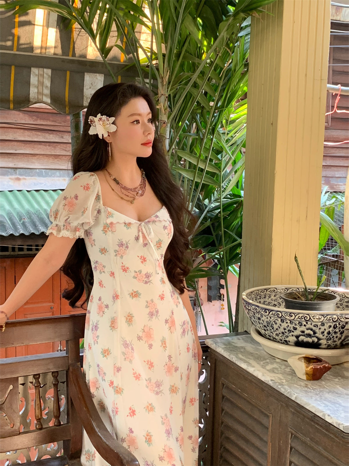 Gracefully Styled Dress for Any Occasion