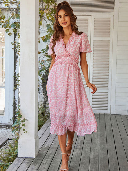 Sophisticated Dress with a Clean Classic Look