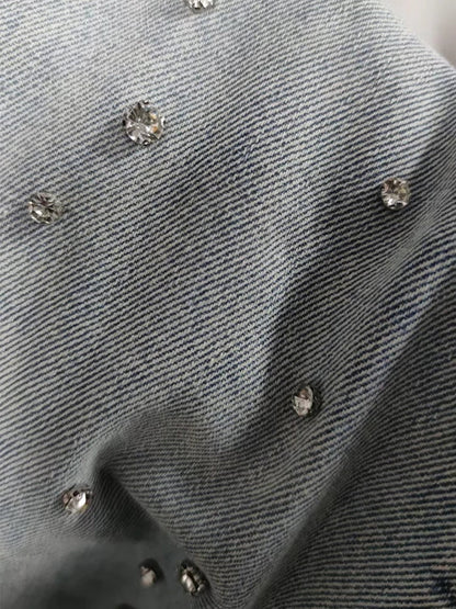 Sophisticated Garment with a Clean Classic Look