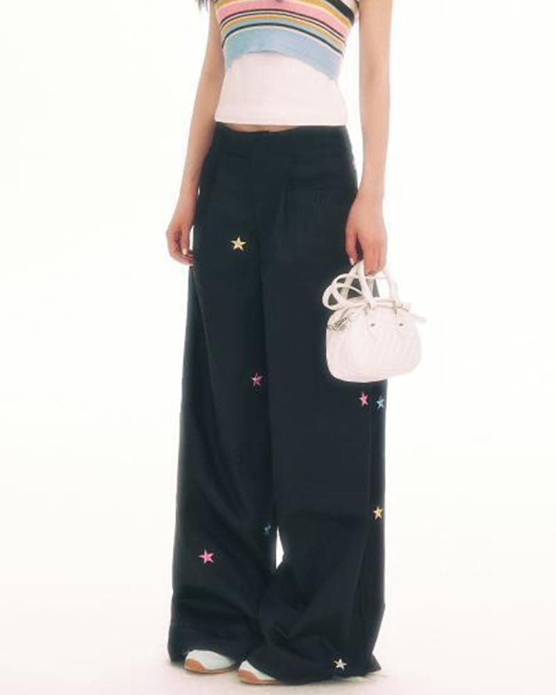 Well Tailored Pants with a Graceful Silhouette