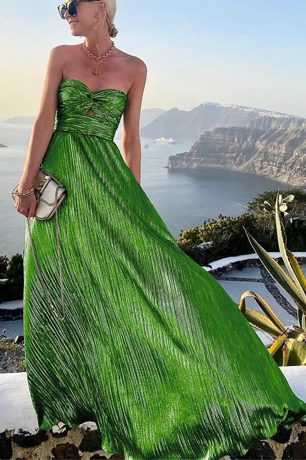 Beautifully Balanced Dress with Timeless Character