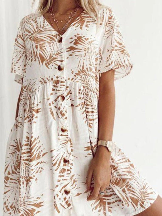 Effortlessly Elegant Dress with a Timeless Design