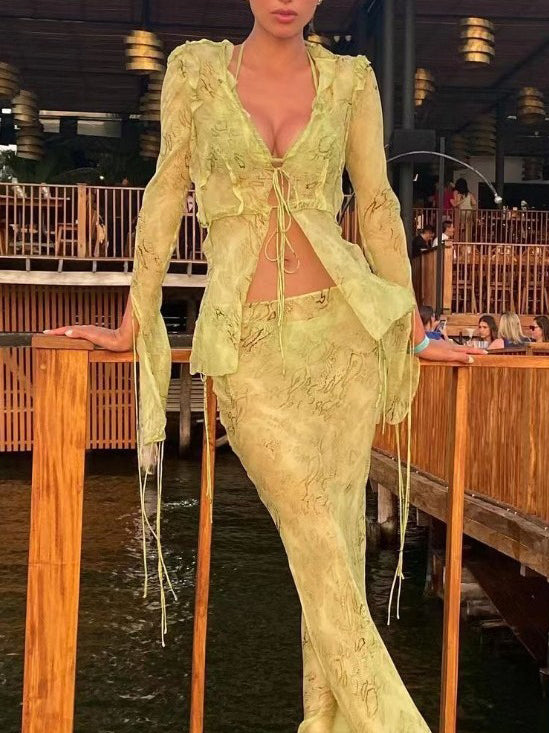 Classic Vintage Top with a Flattering Fit