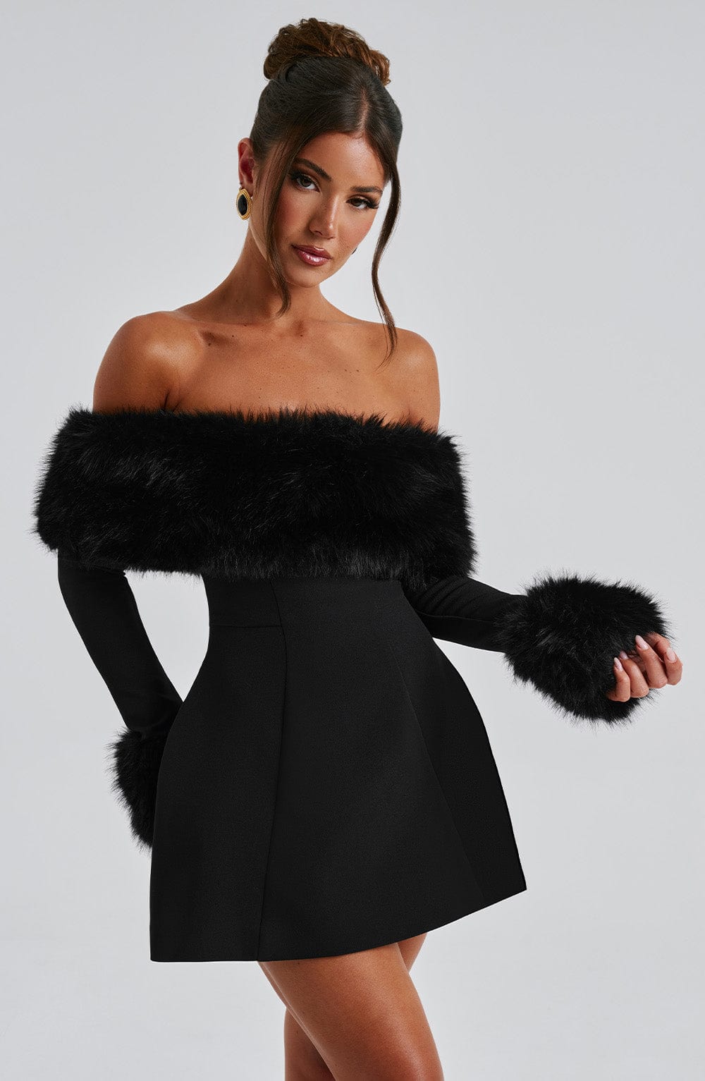 Classic Vintage Dress with a Flattering Fit