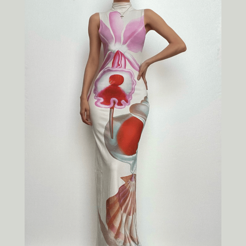 Effortlessly Elegant Dress with a Timeless Design