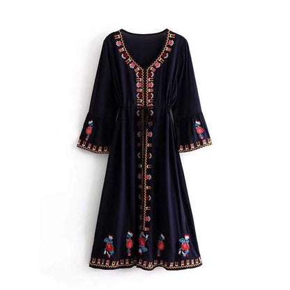 Polished Dress with an Effortless Classic Look
