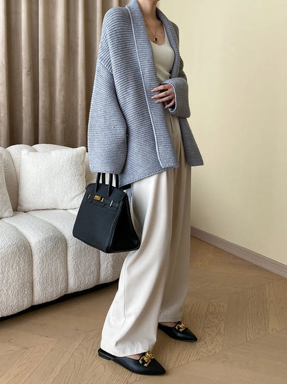 Gracefully Styled Cardigan for Any Occasion