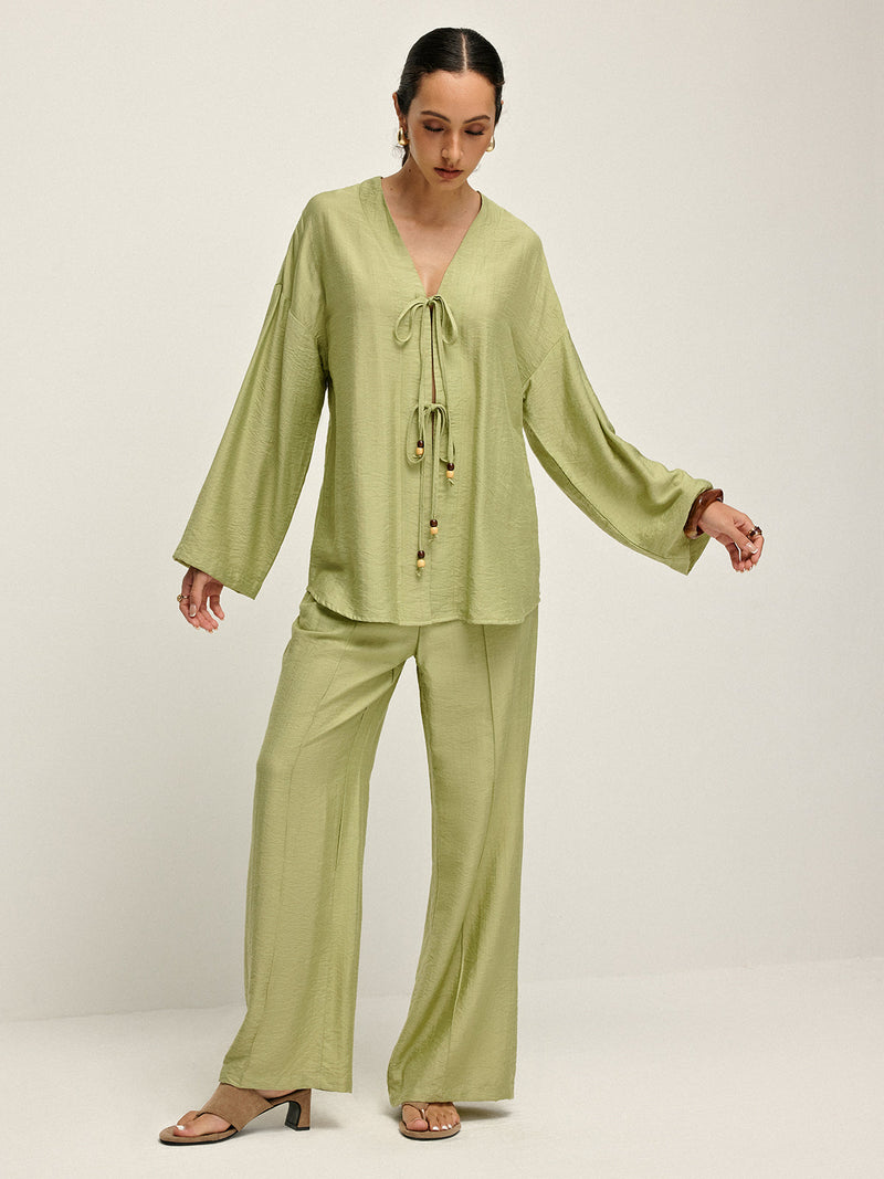 Gracefully Styled Pants for Any Occasion