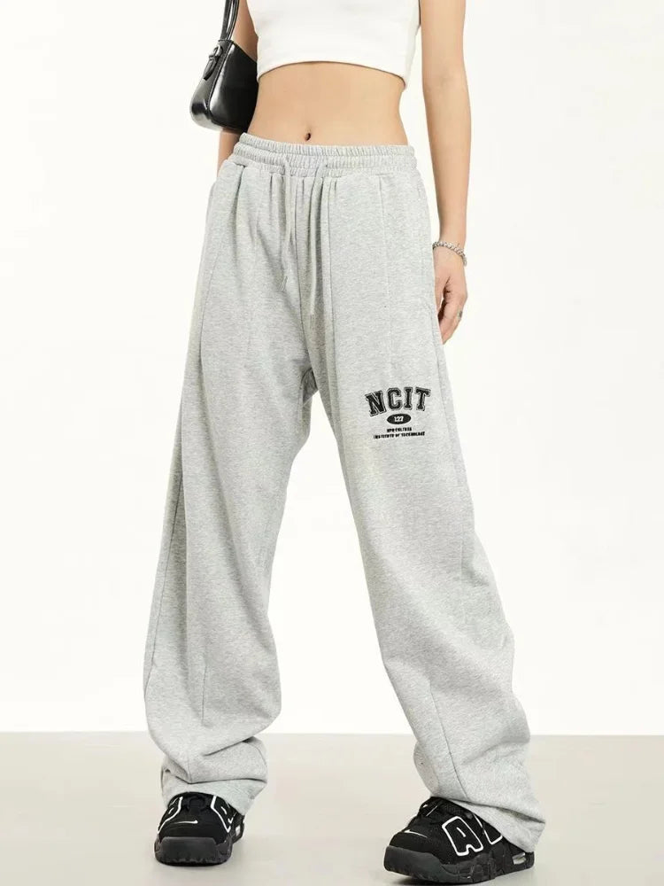 Gracefully Styled Pants for Any Occasion
