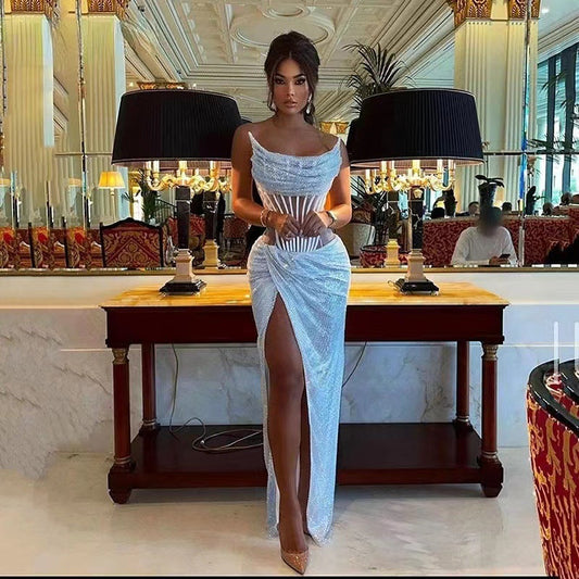 Gracefully Styled Dress for Any Occasion
