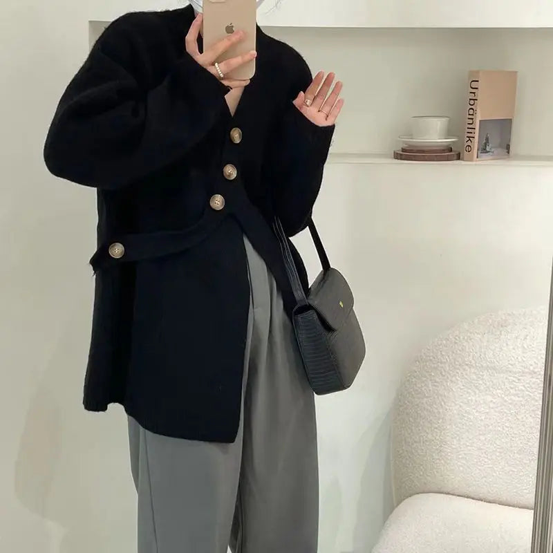 Polished Cardigan with an Effortless Classic Look