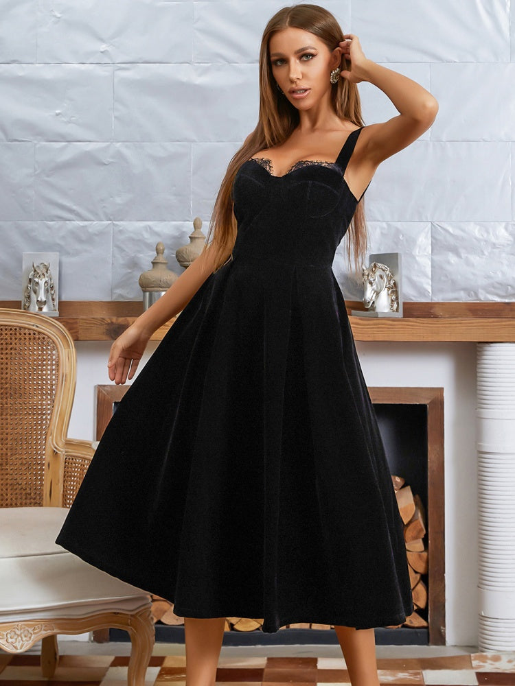 A Vintage Style Dress with Delicate Timeless Details