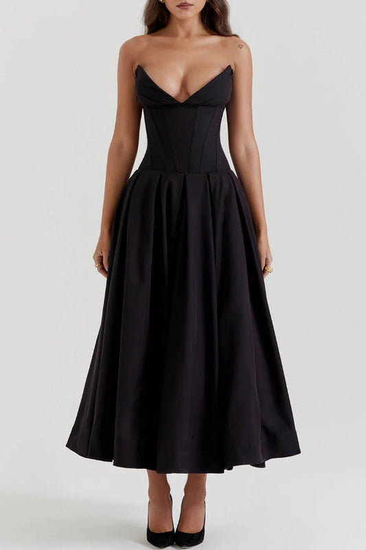 Beautifully Crafted Dress in a Classic Style