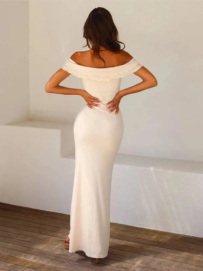 Effortlessly Elegant Dress with a Timeless Design