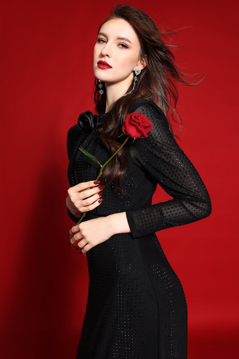 Beautifully Crafted Dress in a Classic Style