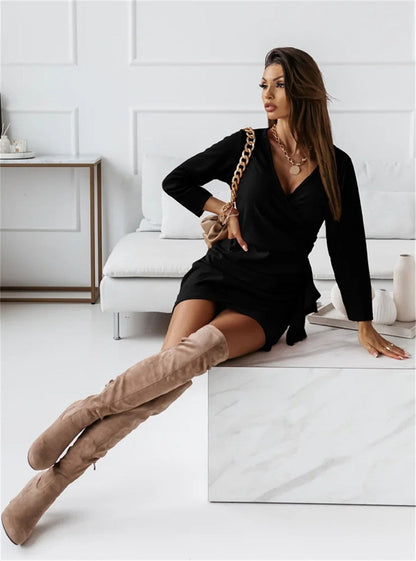 Sophisticated Dress with a Clean Classic Look