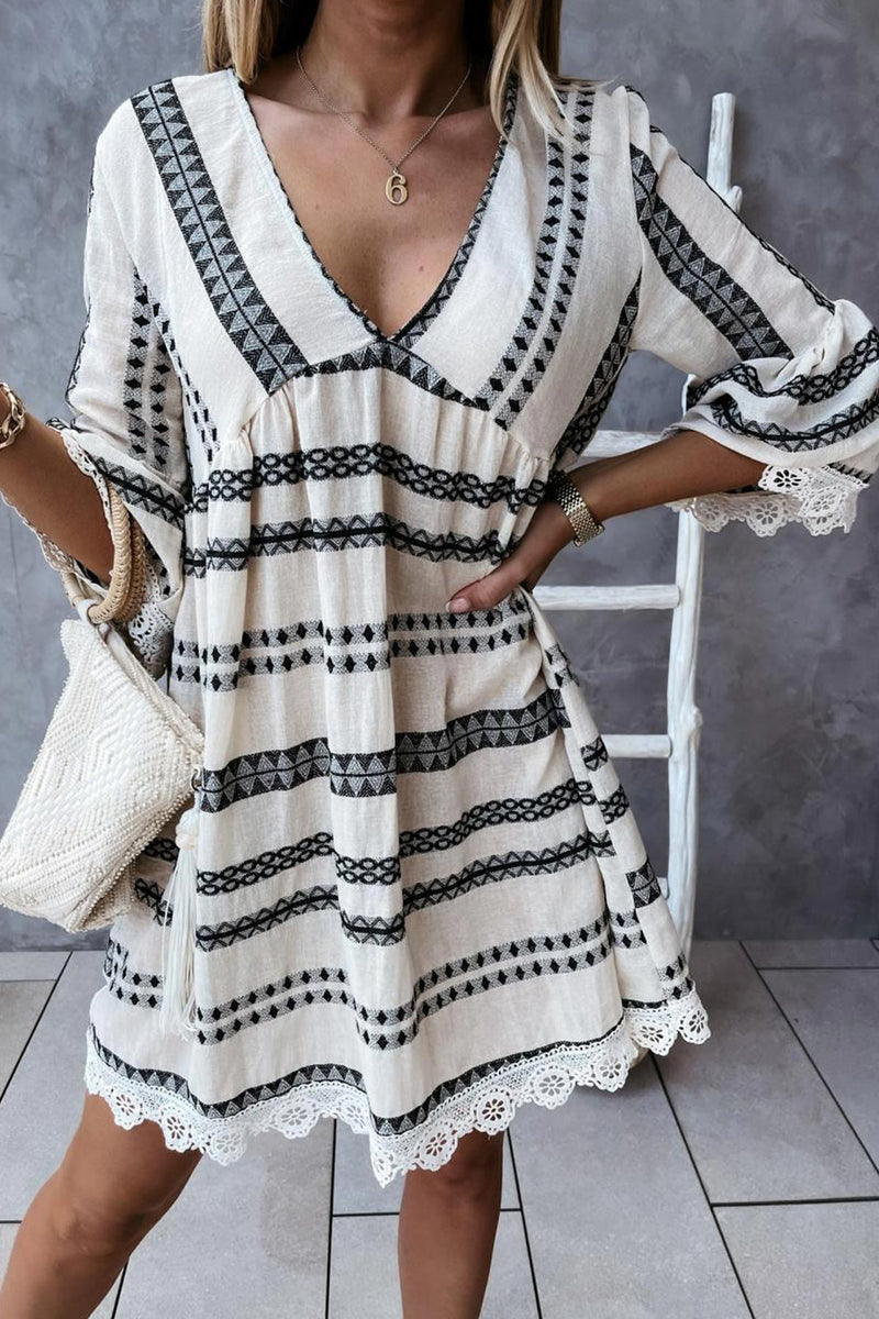 Sophisticated Dress with a Clean Classic Look