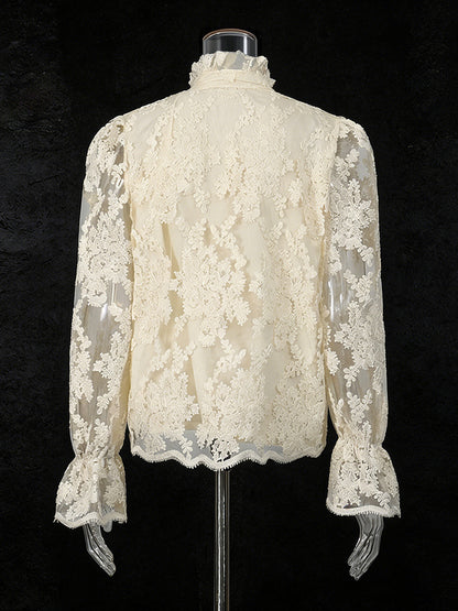 Classic Vintage Shirt with a Flattering Fit